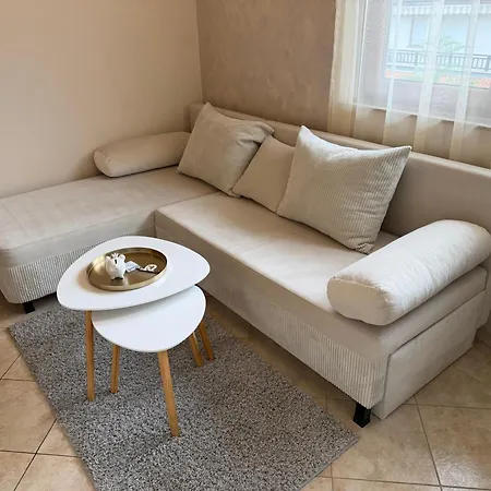 Aj 7, Santa Marina Village, Appartement